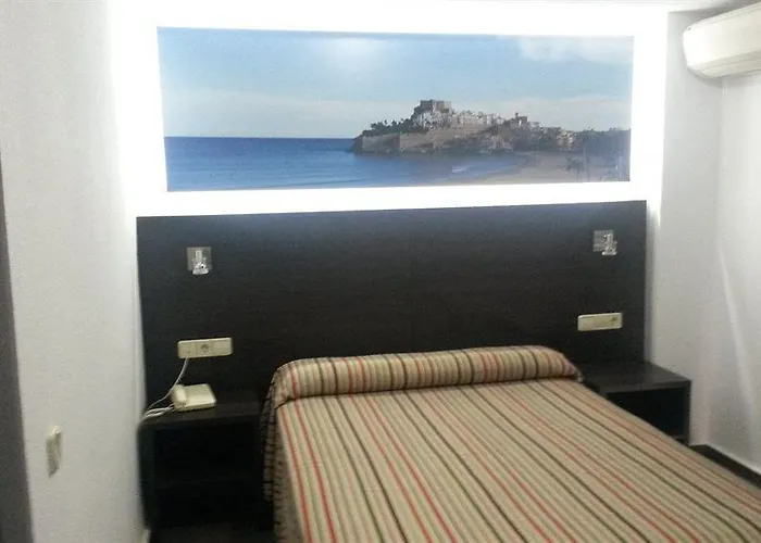 Prado Ii ホテル 4*